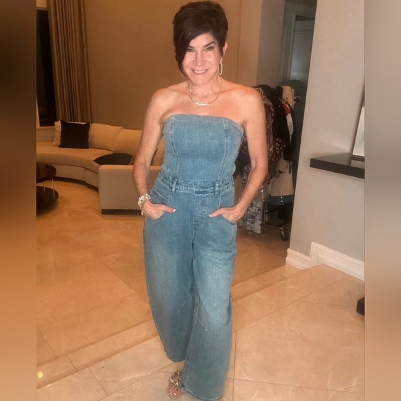 NWT $85  Large Strapless Denim Barrel Leg Jumpsuit ee:some - Picture 2 of 9